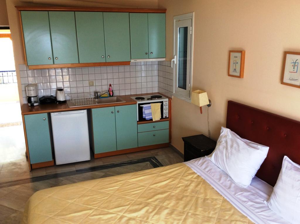 Angelica Villas Hotel Apartments Epidaurus Oda fotoğraf