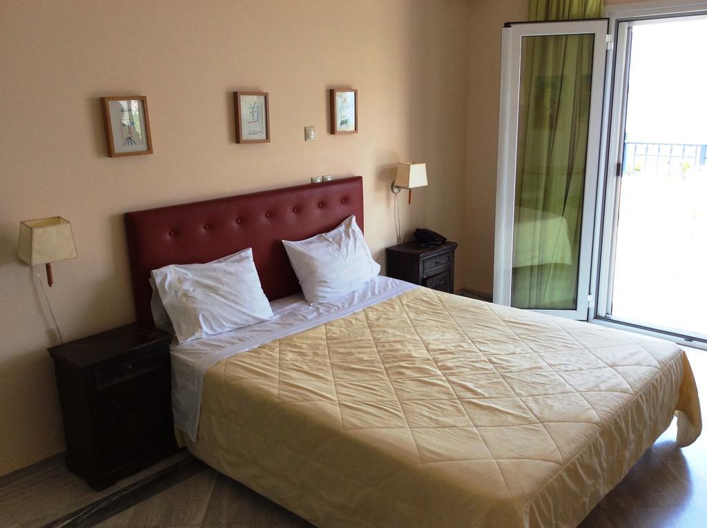 Angelica Villas Hotel Apartments Epidaurus Oda fotoğraf